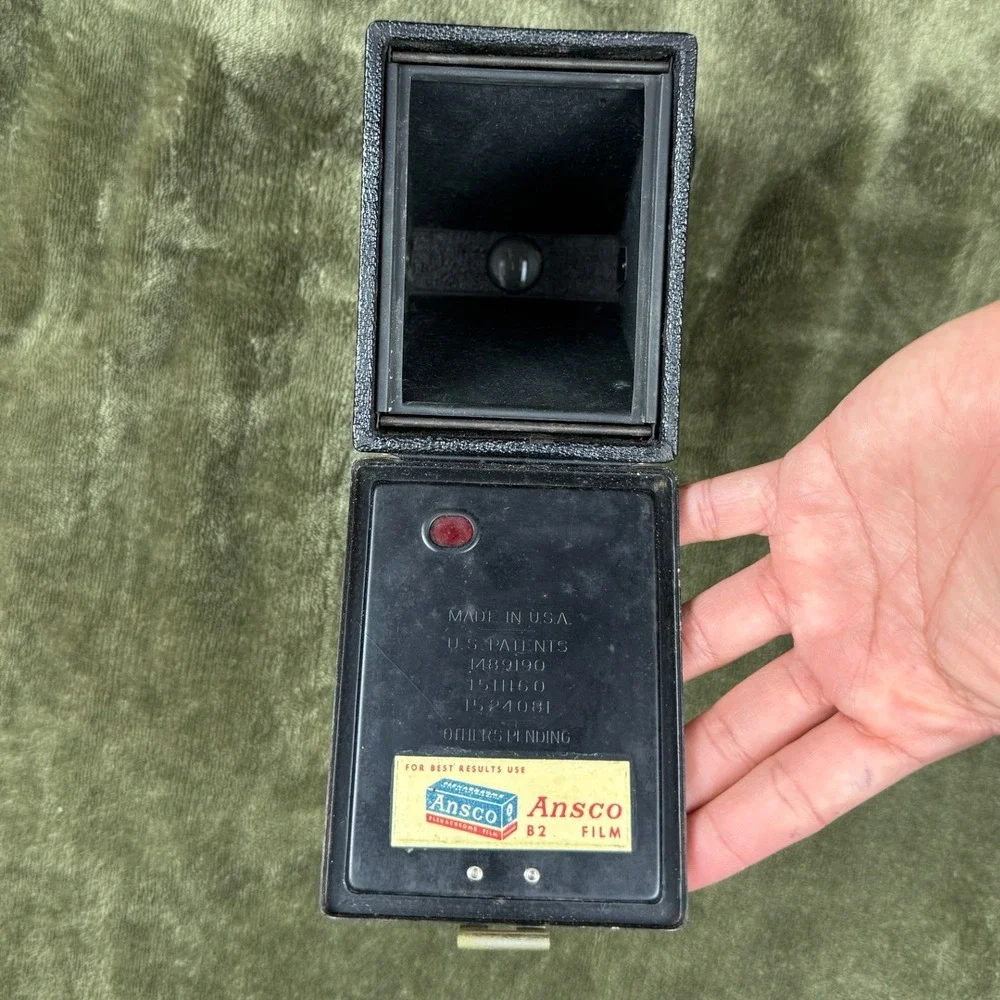 Vintage Ansco B2 Cadet Box Camera 120 Film Art Deco Black USA‎ 1930s